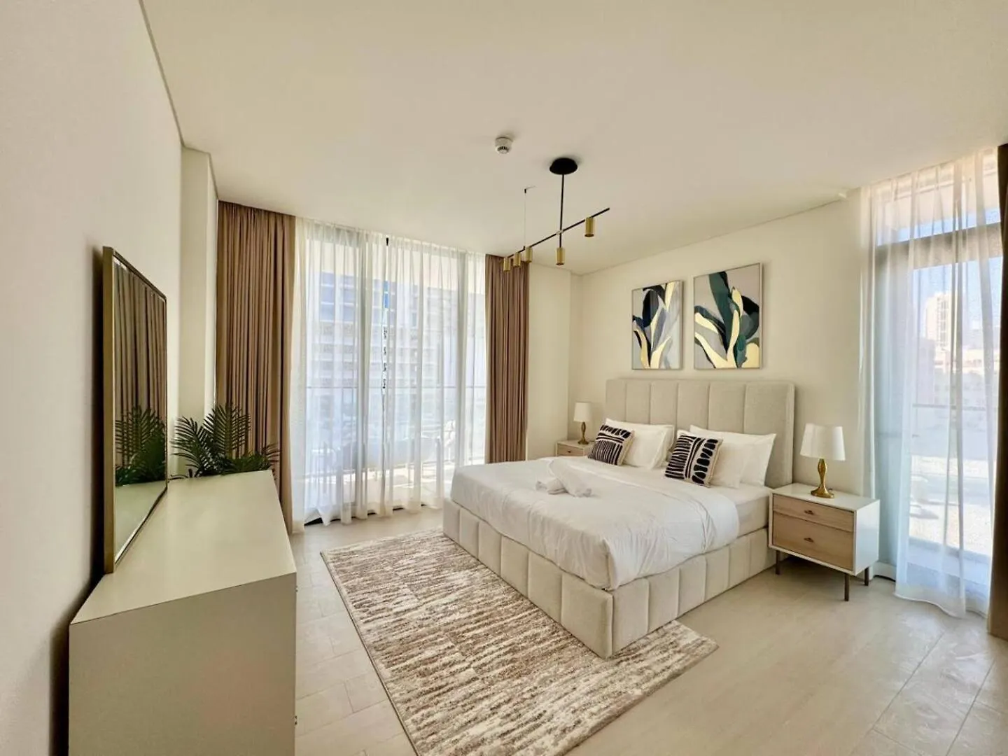 Luxurious And Spacious 1Br With Balcony In Jvc Dubai