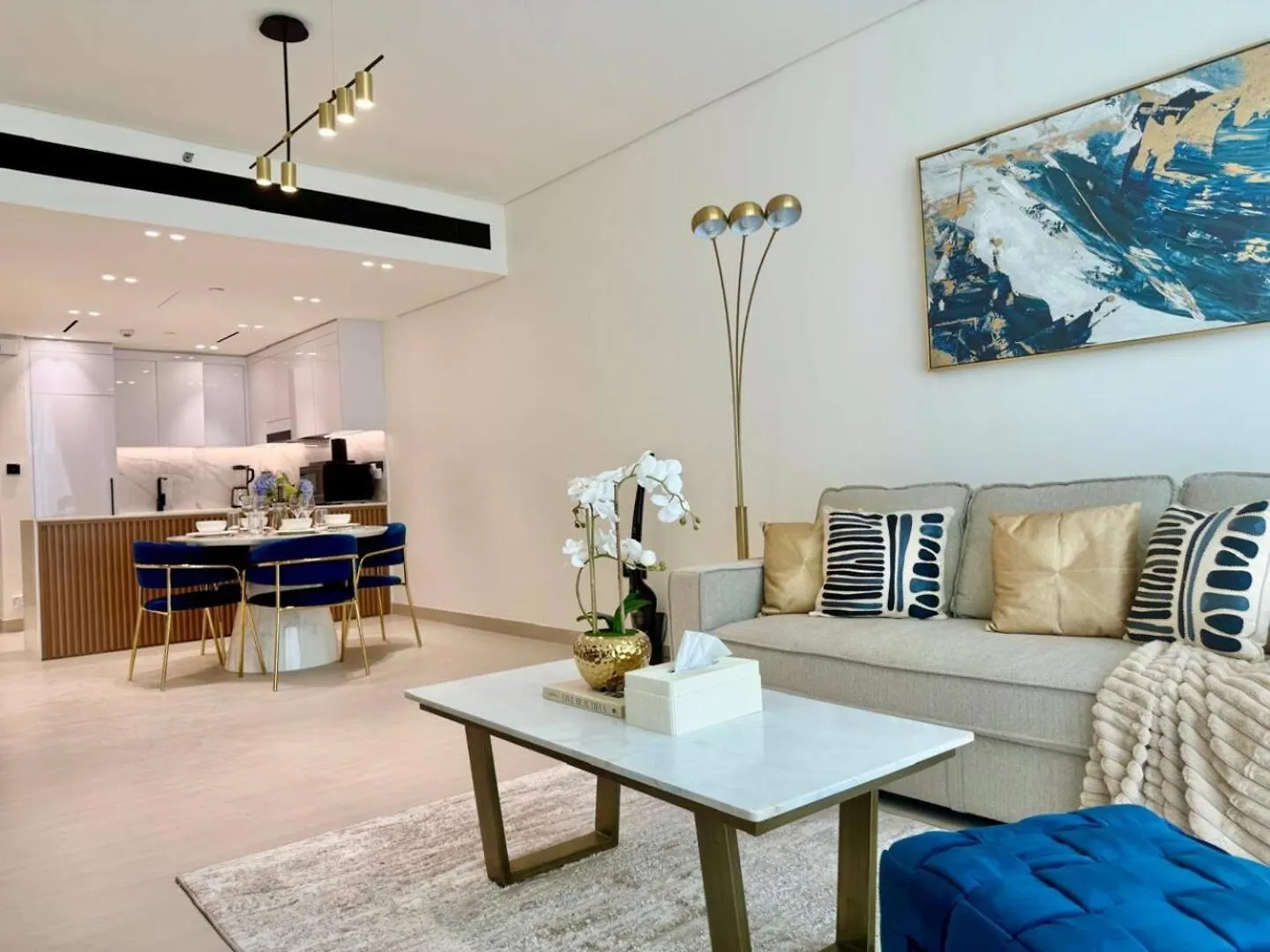 Luxurious And Spacious 1Br With Balcony In Jvc Dubai