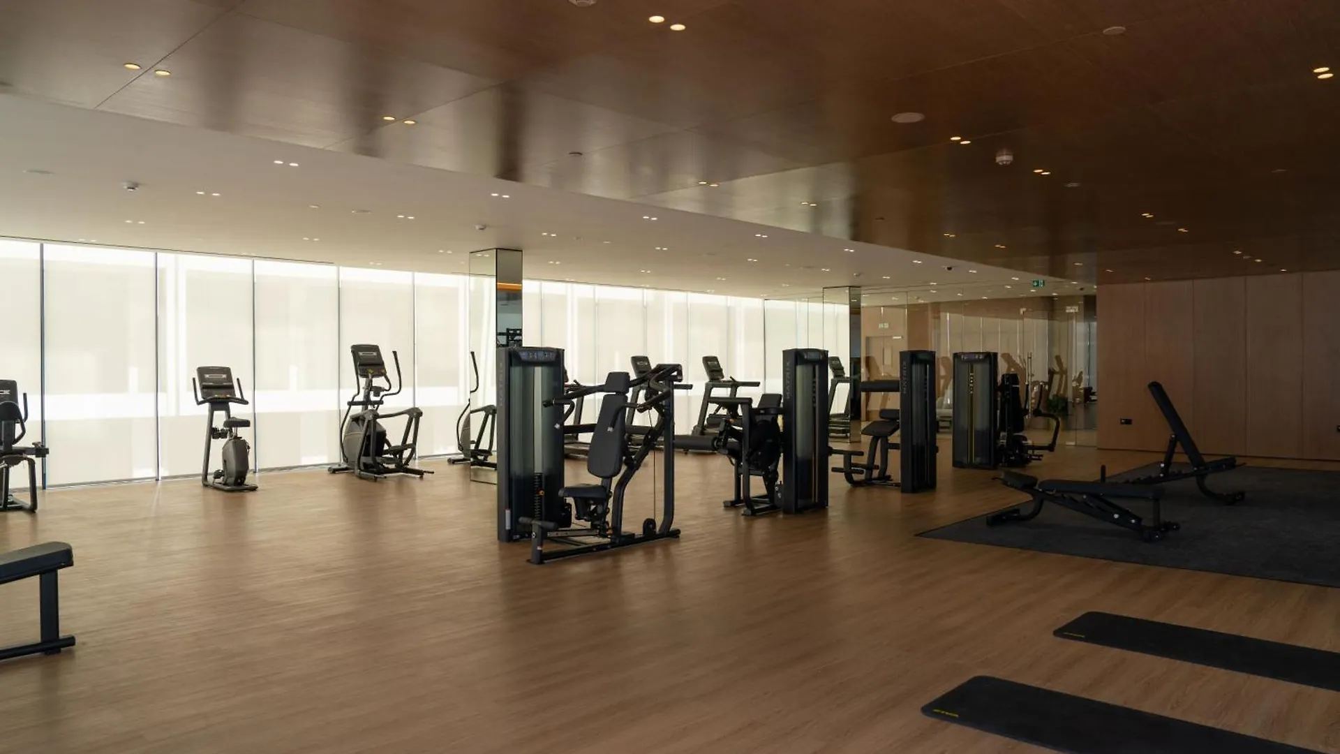 Luxurious And Spacious 1Br With Balcony In Jvc Dubai Apartment