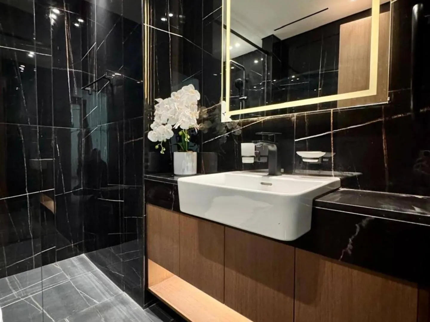 Luxurious And Spacious 1Br With Balcony In Jvc Dubai United Arab Emirates
