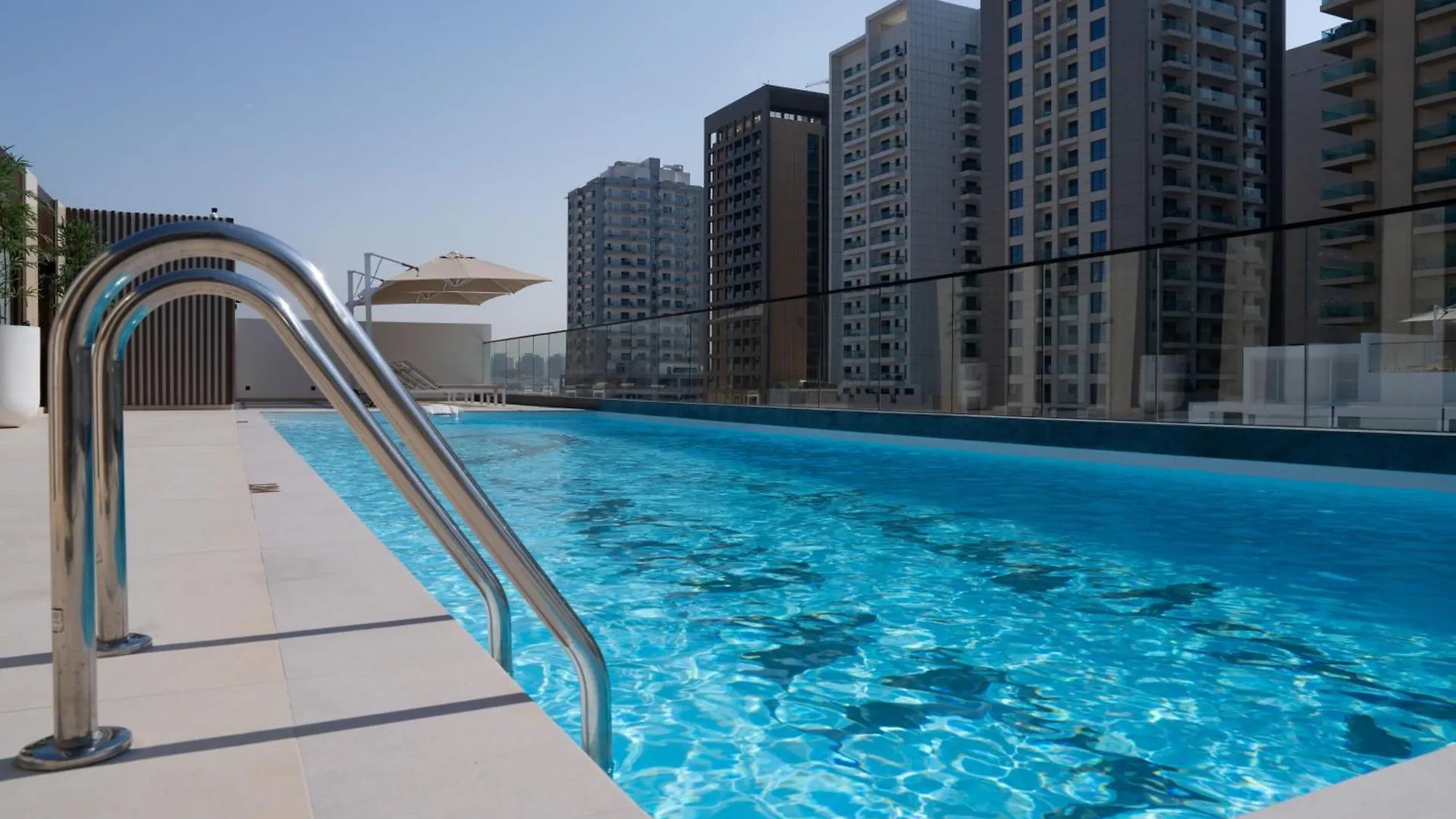 Apartment Luxurious And Spacious 1Br With Balcony In Jvc Dubai