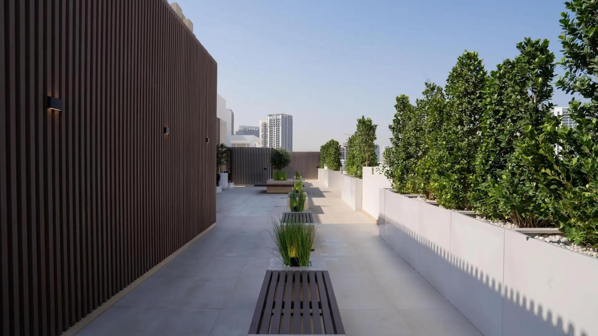 Apartment Luxurious And Spacious 1Br With Balcony In Jvc Dubai
